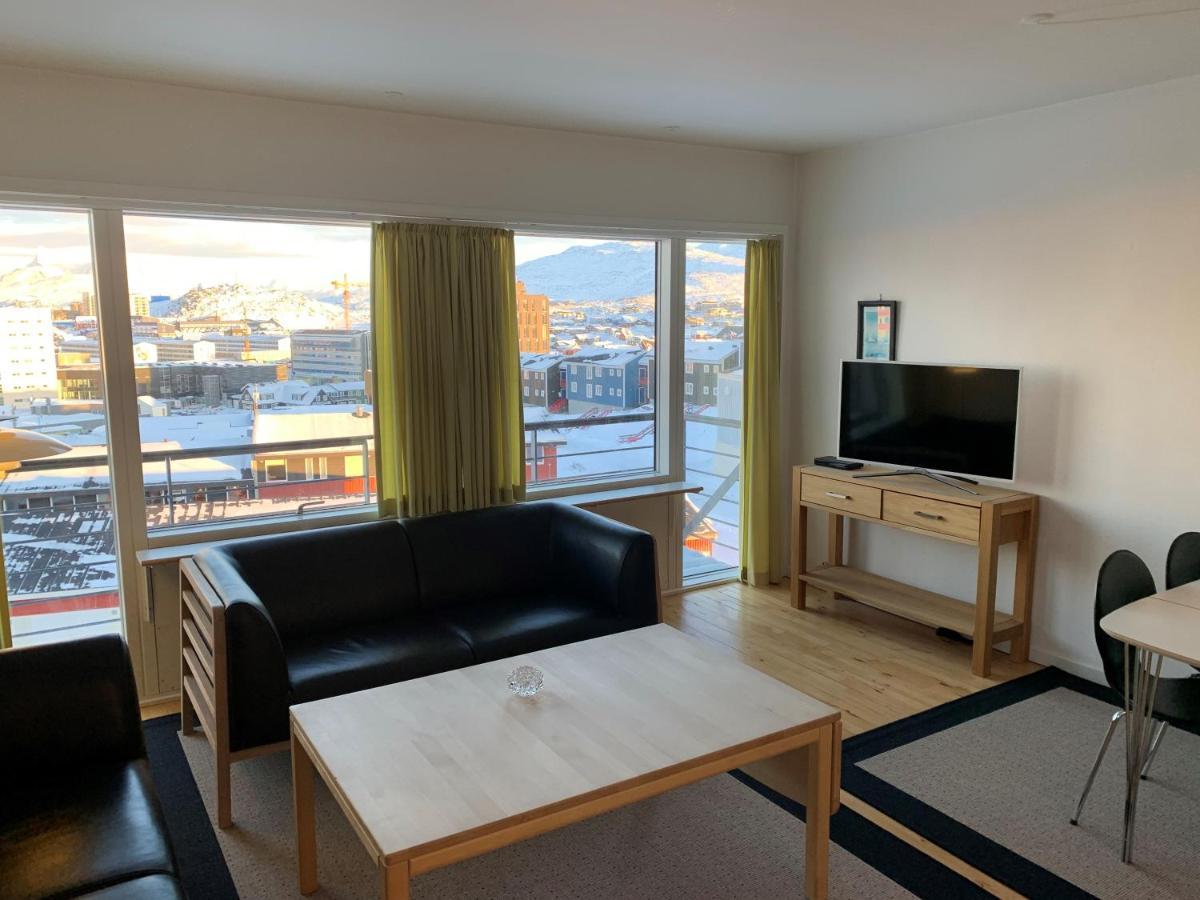 Nuuk Hotel Apartments By Hhe Eksteriør billede